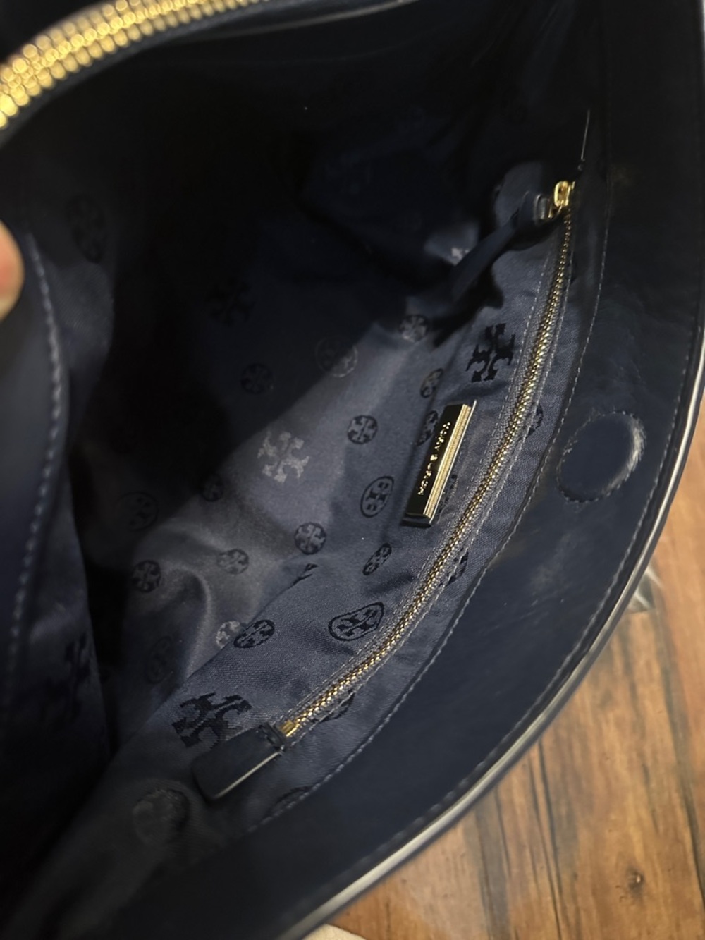 Navy suede bag - Picture 6 of 11